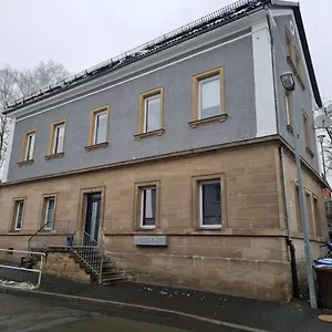 https://haus-mit-5-wohnungen-und-saal.com-bavaria.com