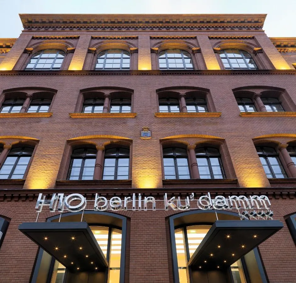 H10 Berlin Ku'Damm Hotel 4*,