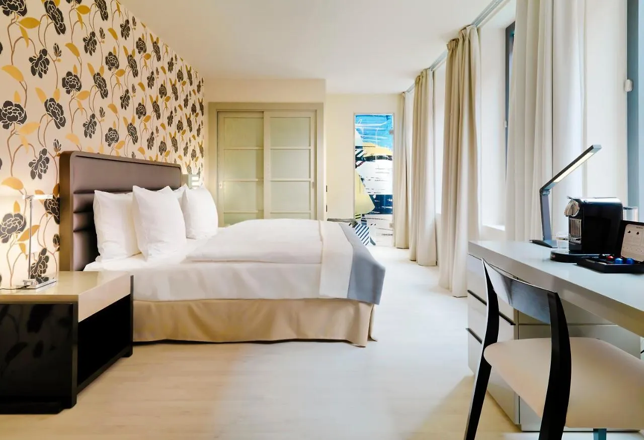 H10 Berlin Ku'Damm Hotel