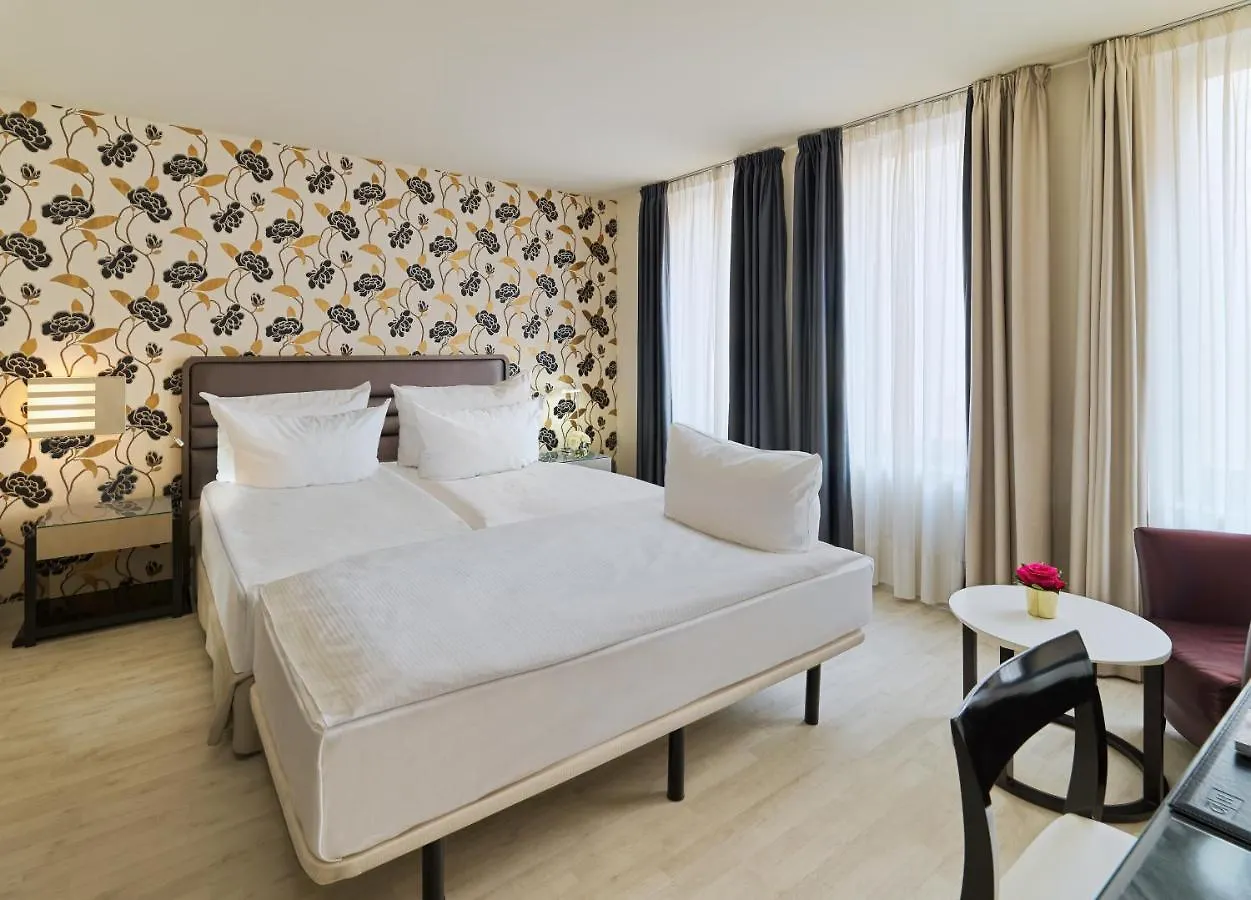 Hotel H10 Berlin Ku'Damm