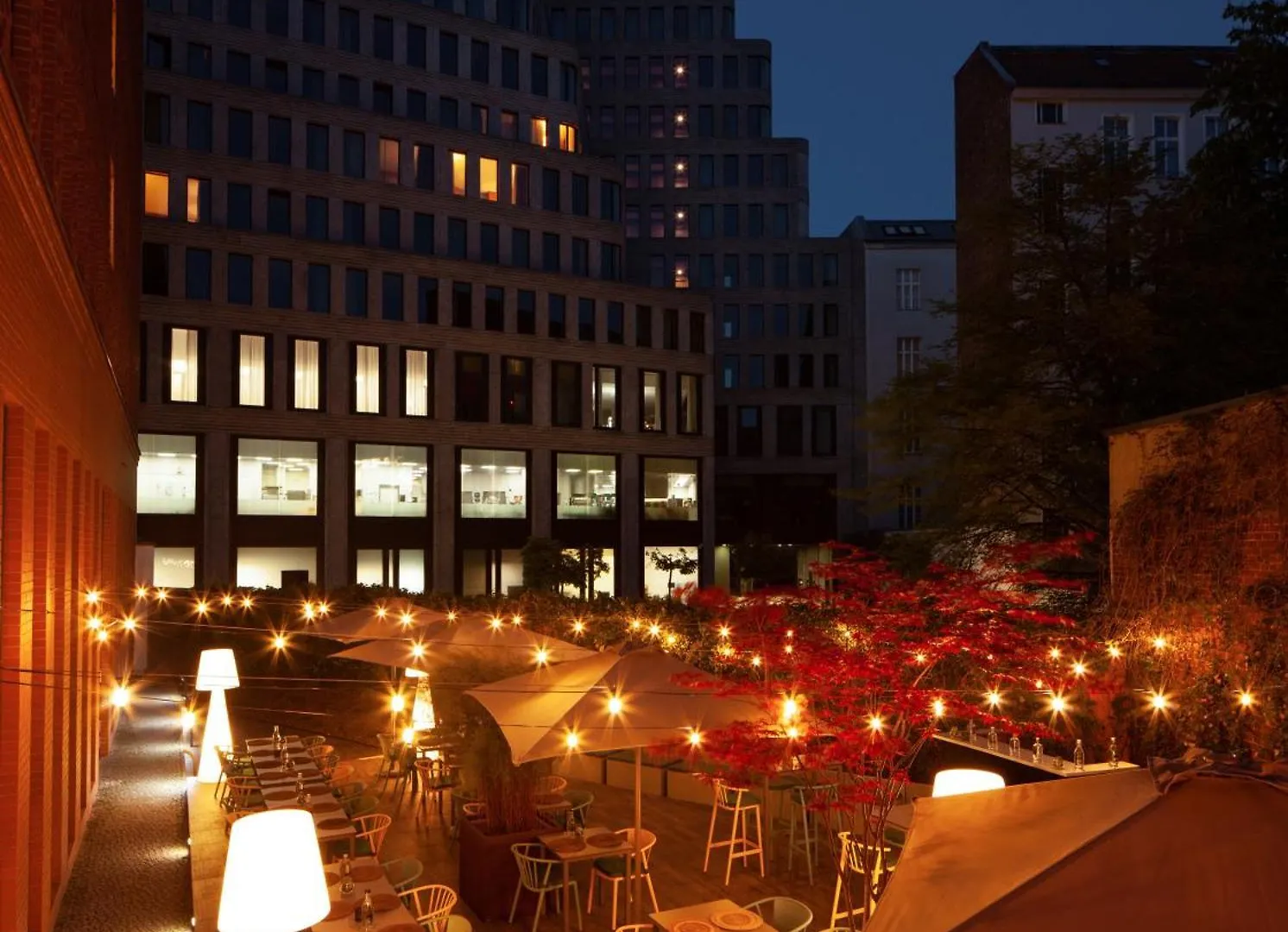 H10 Berlin Ku'Damm Otel